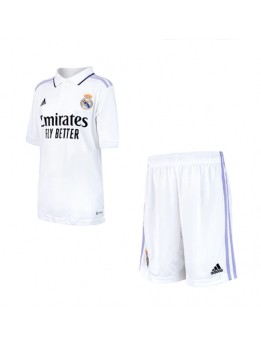 Real Madrid Heimtrikotsatz für Kinder 2022-23 Kurzarm (+ Kurze Hosen)